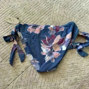 Mynuh swim bottoms woman’s large